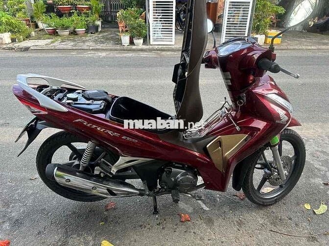 xe Future chùm mền