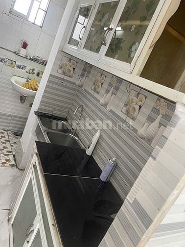 Bán gấp nhà mặt tiền HT 17, gần chợ Hiệp Thành, Quận 12, 3x7m, 800tr