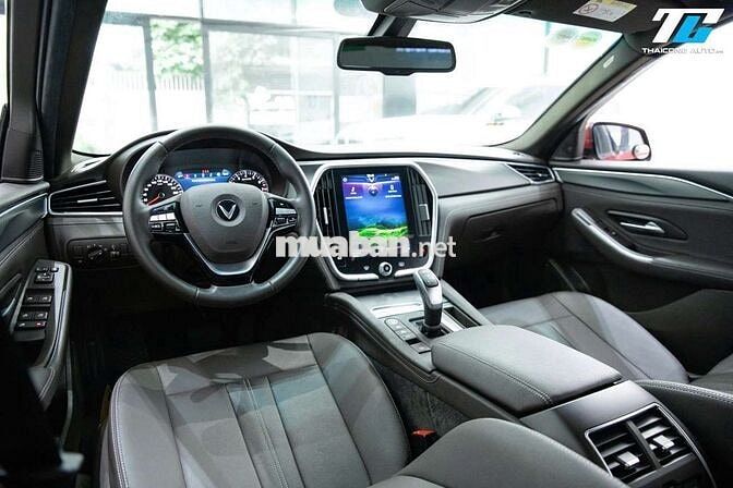 VINFAST LUX A BASE 2022 -37000km