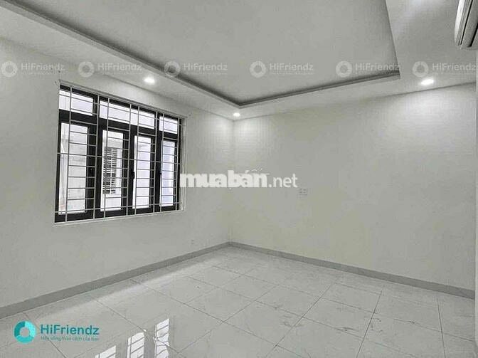 Phòng trọ giá rẻ siêu mới cửa sổ lớn ở được 2-3ng sát ueh vhu cơ sở nv