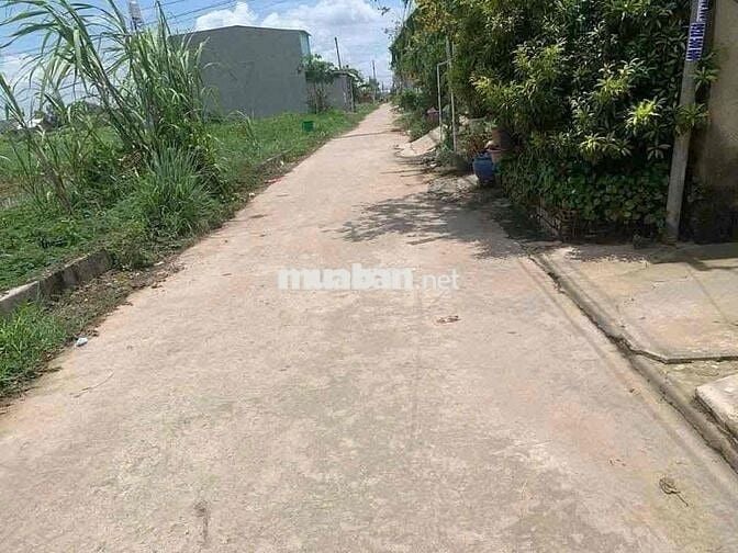 cần bán nền thổ cư 120m lộ oto,cách Phà Cát Lái 1,3km, sổ sẵn