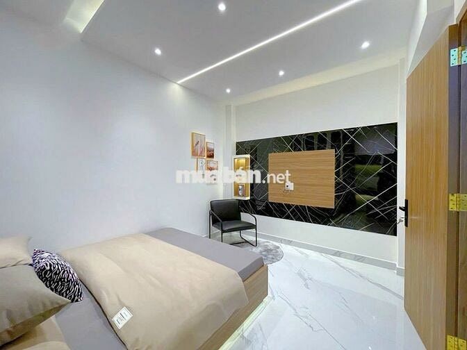 CỰC PHẨM NHÀ ĐẸP- 690C Cách Mạng Tháng Tám P.6 Q.TB -5x17m 350m sàn