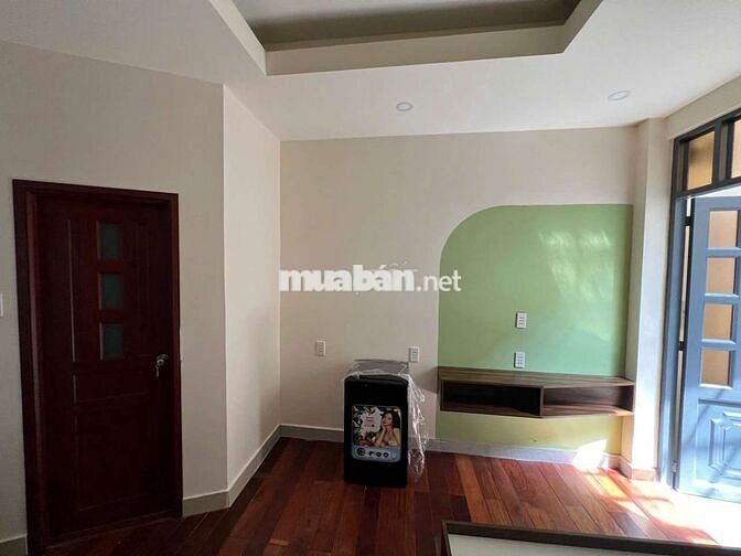 PHÒNG TRỌ STUDIO 30M2 TRỐNG SẴN 3 PHÒNG TRUNG TÂM PHÚ NHUẬN