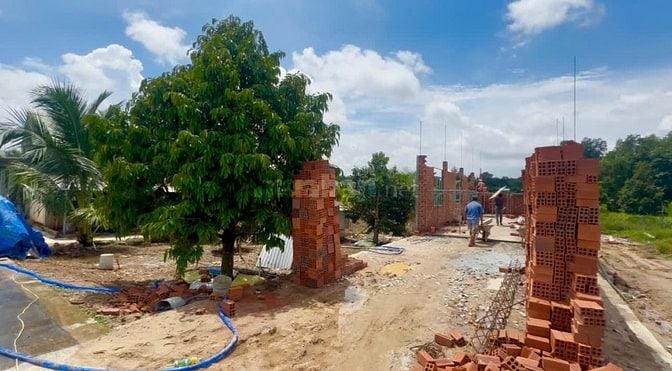 BÁN GẤP ĐẤT TRUNG TÂM DẦU TIẾNG 135M2 GIÁ 600 TRIỆU