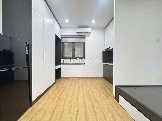 Phòng studio 35m2_cửa sổ lớn.l_full nt, mg riêng_Nguyễn Văn Trỗi