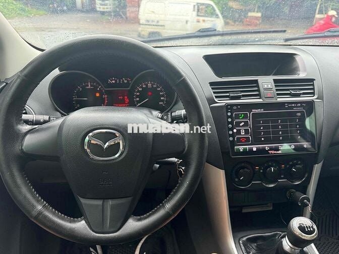Mazda BT 50 2015 2.2 MT 4WD -