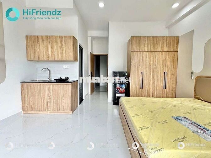 Studio Cao Cấp View Cực Xinh Sát Trường Luật