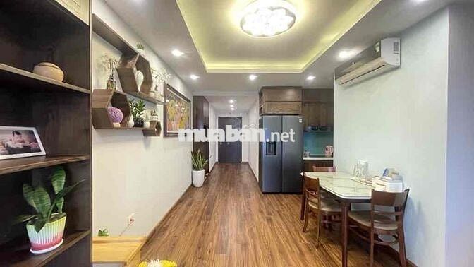 TẦNG CAO INTRACOM NHẬT TÂN – VIEW CẦU NHẬT TÂN CỰC CHILL – 2PN, FULL