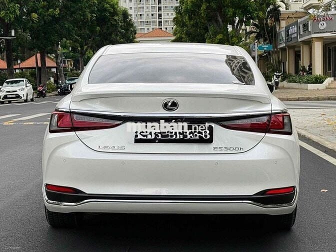 Lexus ES 2023 300H Xăng điện - 21000 km