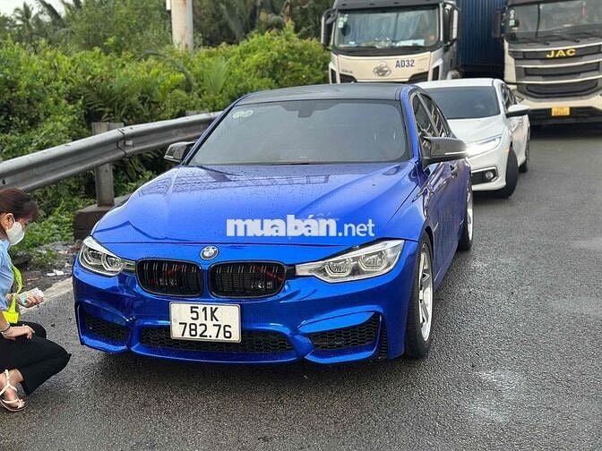 BMW 3 Series 2013 320i - 90000 km