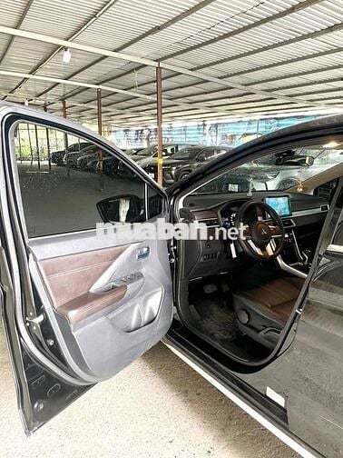 Mitsubishi Xpander 2022 AT Premium - 50000 km