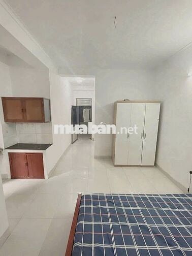 phòng khép kín đủ đồ ngõ 898 láng giá 2,8tr -3.5tr