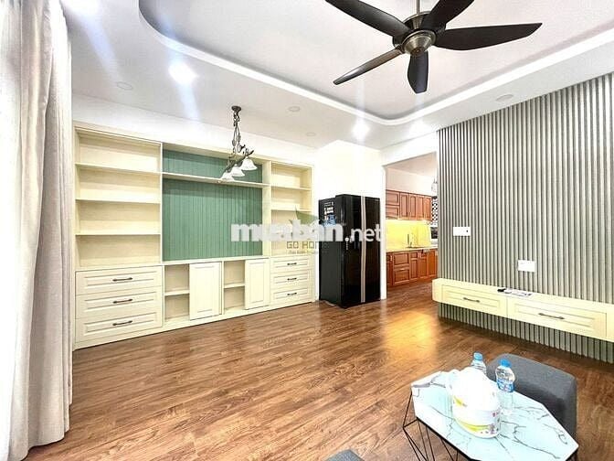 Cho thuê nhà 3 tầng kinh doanh mặt tiền Nam Nha Trang – 24 triệu/tháng