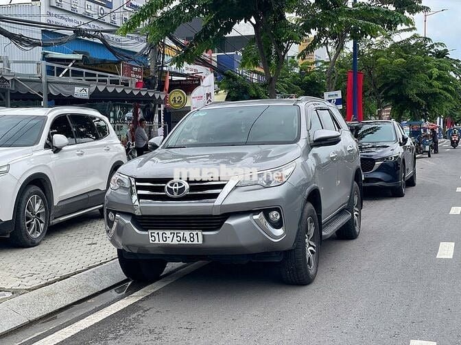 TOYOTA FORTUNER 2018 MÁY DẦU SỐ TỰ ĐỘNG SIÊU LƯỚT