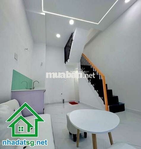 NHÀ MỚI 3 TẦNG - DT: 18M2 – Ô TÔ ĐỖ CỬA – NGAY LUỸ BÁN BÍCH – HOÀ BÌNH