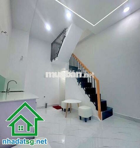 NHÀ MỚI 3 TẦNG - DT: 18M2 – Ô TÔ ĐỖ CỬA – NGAY LUỸ BÁN BÍCH – HOÀ BÌNH
