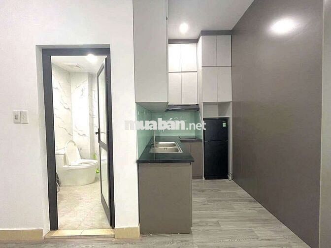CCMN 603 Lạc Long Quân - Ngõ to, Yên tĩnh, Sạch Sẽ