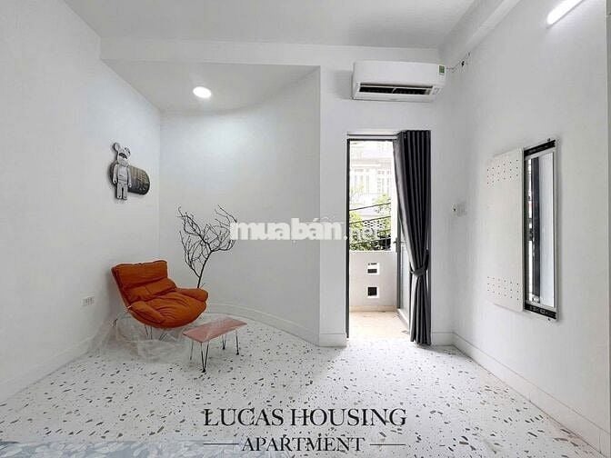 Cho Thuê Căn Hộ 1PN Ban Công ở Nguyễn Văn Thương, Hàng Xanh Bình Thạnh