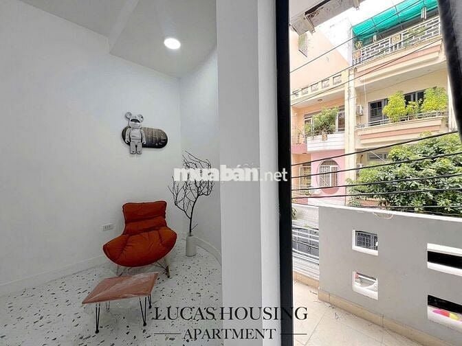 Cho Thuê Căn Hộ 1PN Ban Công ở Nguyễn Văn Thương, Hàng Xanh Bình Thạnh