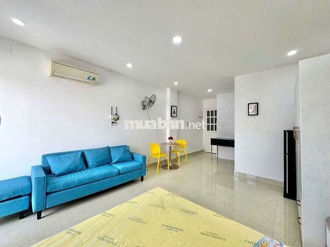 Tòa nhà 13pn có thang máy - Lê Văn Sỹ ,Quận 3