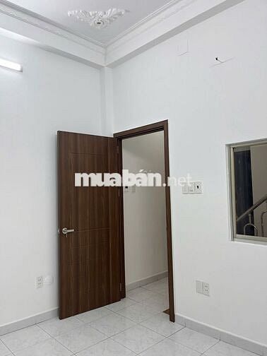 Share phòng trong nhà nguyên căn Tân Bình - ngã Âu Cơ - Lạc Long Quân
