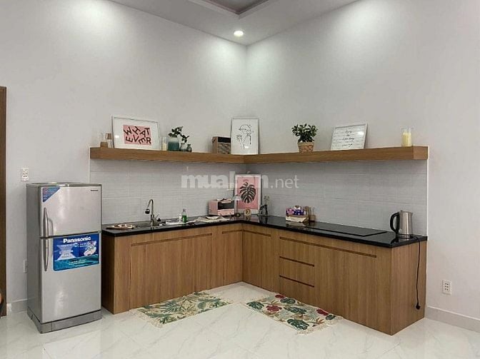 Bán nhà sát căn mặt tiền đường Tỉnh Lộ 10, DT 63m2, xây mới 1 trệt, 1 