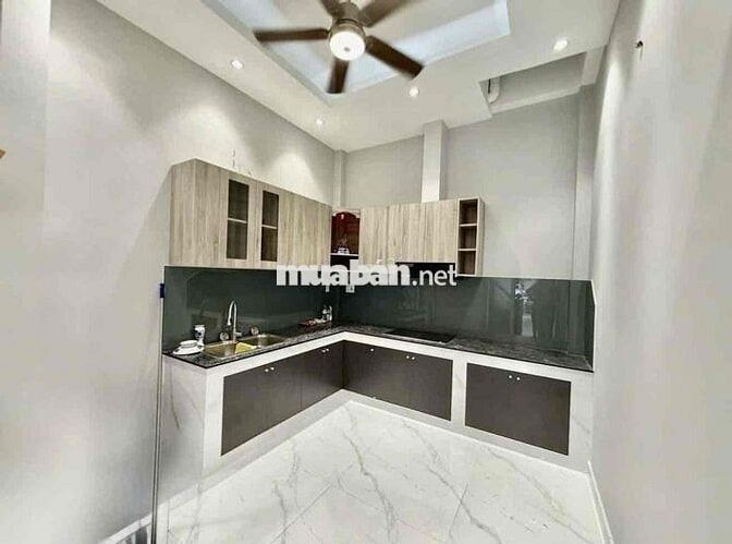 Tìm nhà quá dễ đang khi đã có em Đông sở hữu ngay chỉ với 2t640