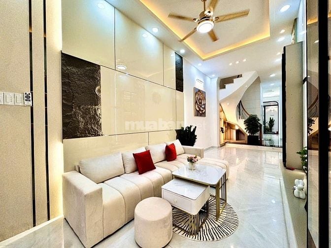 ⭐️Nhà 4 Lầu tuyệt đẹp Cao cấp hẻm Phan Đình Phùng, P1, Q.Phú Nhuận.