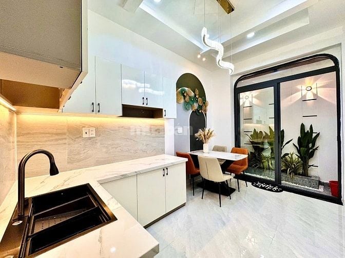 ⭐️Nhà 4 Lầu tuyệt đẹp Cao cấp hẻm Phan Đình Phùng, P1, Q.Phú Nhuận.
