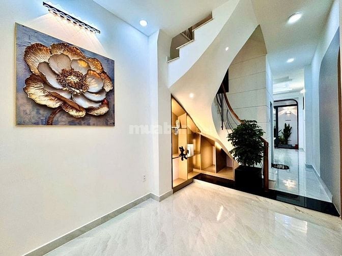 ⭐️Nhà 4 Lầu tuyệt đẹp Cao cấp hẻm Phan Đình Phùng, P1, Q.Phú Nhuận.