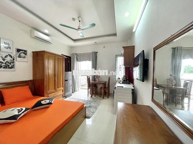 CĂN BAN CÔNG 30M2 NGAY COOPMART NHIÊU LỘC, NGÃ 4 TRẦN QUANG DIỆU