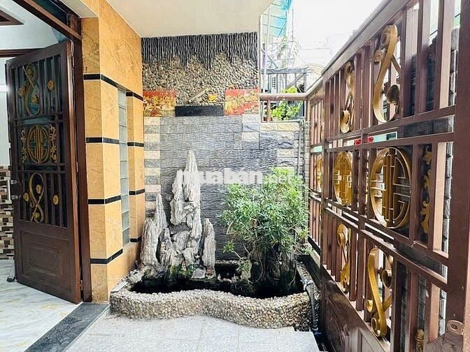 Cho thuê nguyên căn hẻm 1/  4PN2WC Xô viết Nghễ Tĩnh