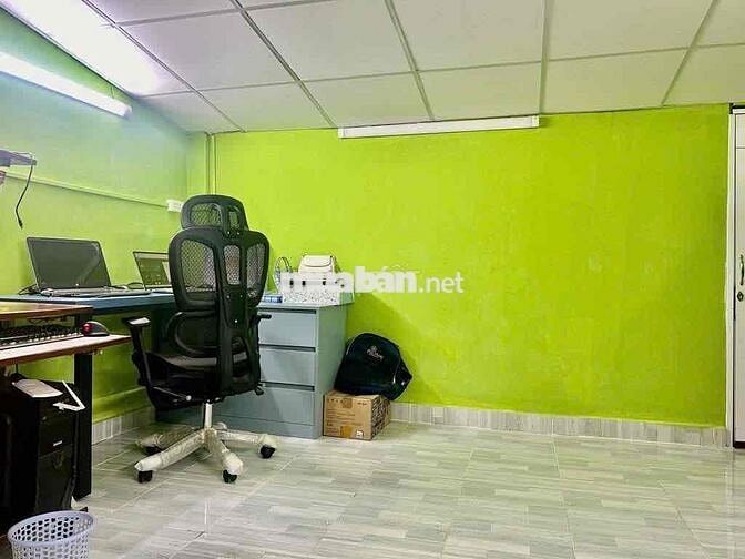 Cho thuê nhà H3G Trần Hưng Đạo P NCT Q1