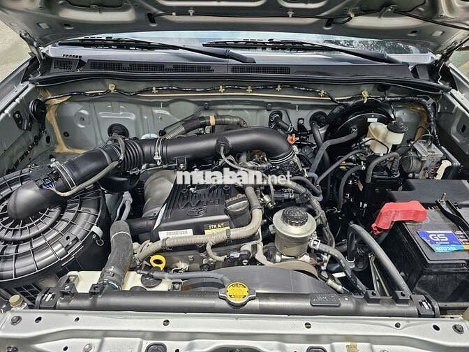 Toyota Fortuner 2.7 AT đăng ký t8/2015, mới 90%