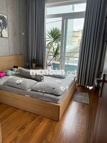 Bán nhà phường 15 tân binh . hẻm xe hơi