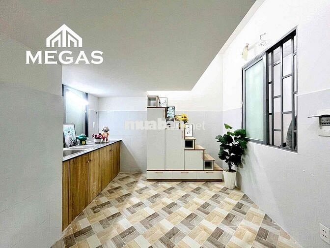 CHDV GÁC CAO, DIỆN TÍCH RỘNG - MỚI XÂY - TOÀ THANG MÁY