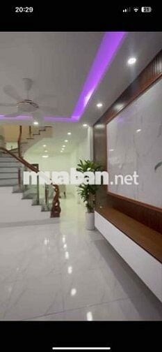 40m do hạ tiền phong mt 3,50 thông ô tô  sẵn nhà 3 tầng