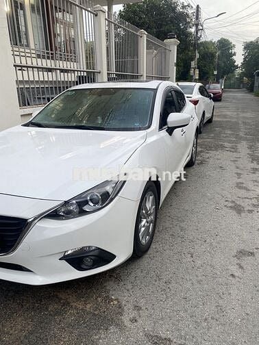 Mazda 3 2017 1.5 AT Sedan - 72000 km