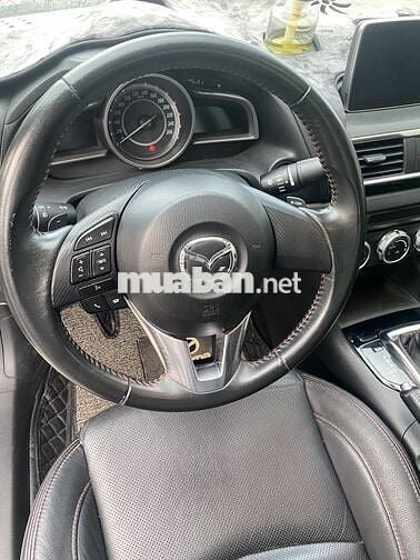 Mazda 3 2017 1.5 AT Sedan - 72000 km