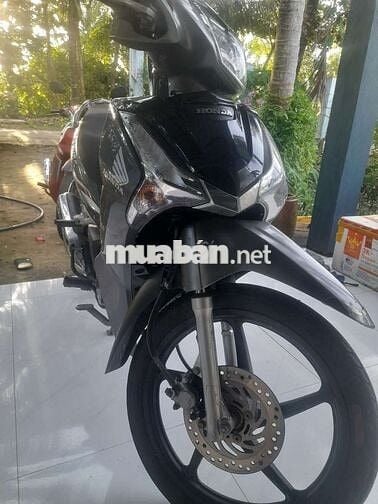 Cần đổi xe nên sang lại cho anh em cần đi làm