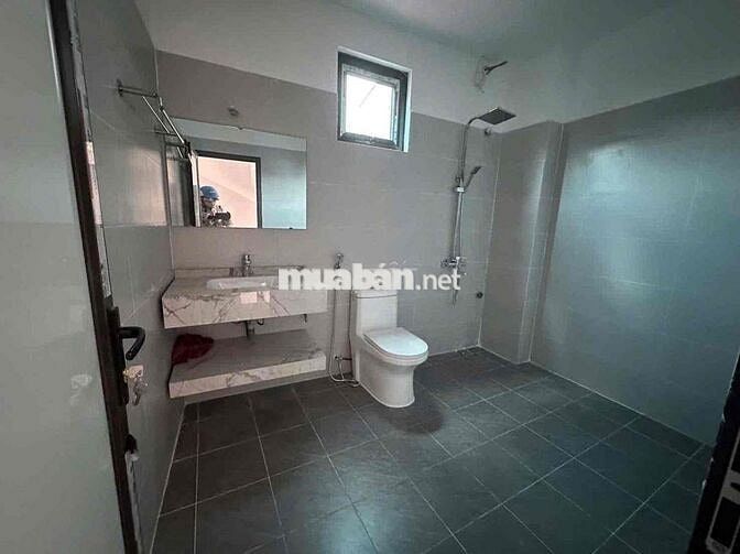 🌟 BÁN ĐẤT TẶNG NHÀ 3 TẦNG – VỊ TRÍ ĐẮC ĐỊA  ✅ Ô tô vào tận nhà – chỉ c
