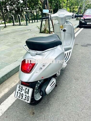 Vespa Sprint S125 bạc porsche đk 4/2024
