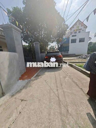 🔥🔥 LÔ ĐẤT SIÊU ĐẸP Ô TÔ ĐỖ CỬA Giá Đẹp 
🪴 Vị trí: Thư Phú - thường