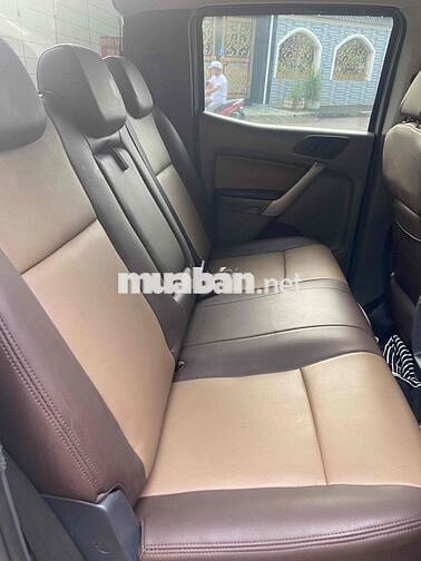 Ford Ranger 2016 XLS xe gia đình nhiều đồ chơi