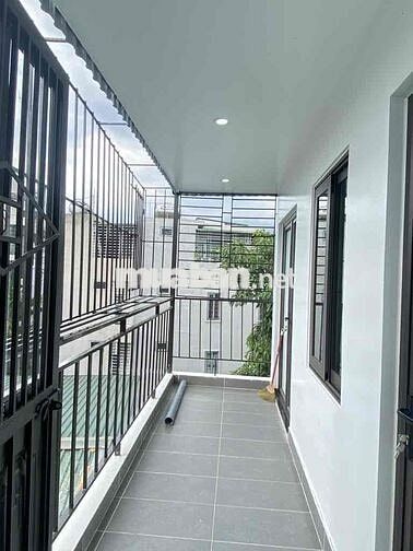 Bán nhà Trần Khát Chân - Ngõ thoáng - Ô tô đỗ cổng. Giá: 6,45 tỷ