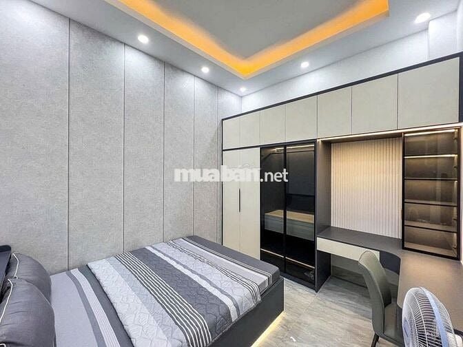 Cần bán nhà 1 trệt 1 lầu ngay vòng xoay Kim Hằng Bình Dương