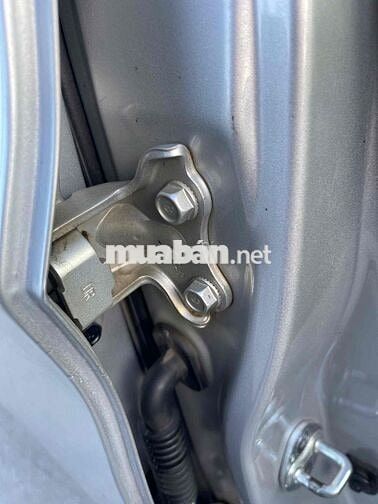 Hyundai Accent 2011 1.4 MT - 140000 km
