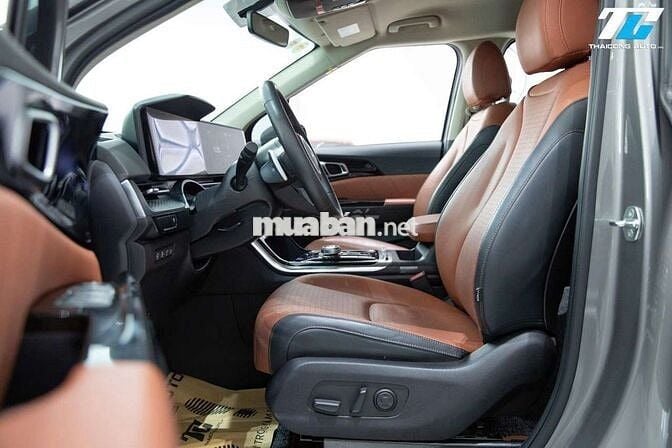KIA CARNIVAL 2.2D PREMIUM 7S 2025 - 22000 km