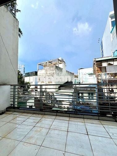 Căn Hộ 2PN + 1PK 60M2 Ban Công Full NT Điện Tính Theo Giá Nhà Nước