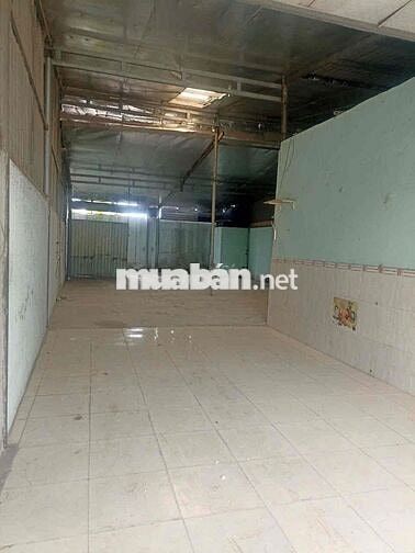 _Cho Thuê kho 8tr/th DT: 8×22 trống suốt.Có điện 3pha. _Giá:8tr/1tháng
